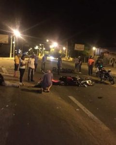 Colisão de duas motos deixa um morto e dois feridos em Tauá