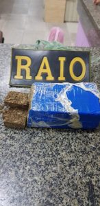 BPRaio prende autor de assalto e apreende meio quilo de maconha