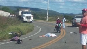 Acidente grave em Aiuaba: colisão entre duas motocicletas deixou dois mortos e uma pessoa ferida